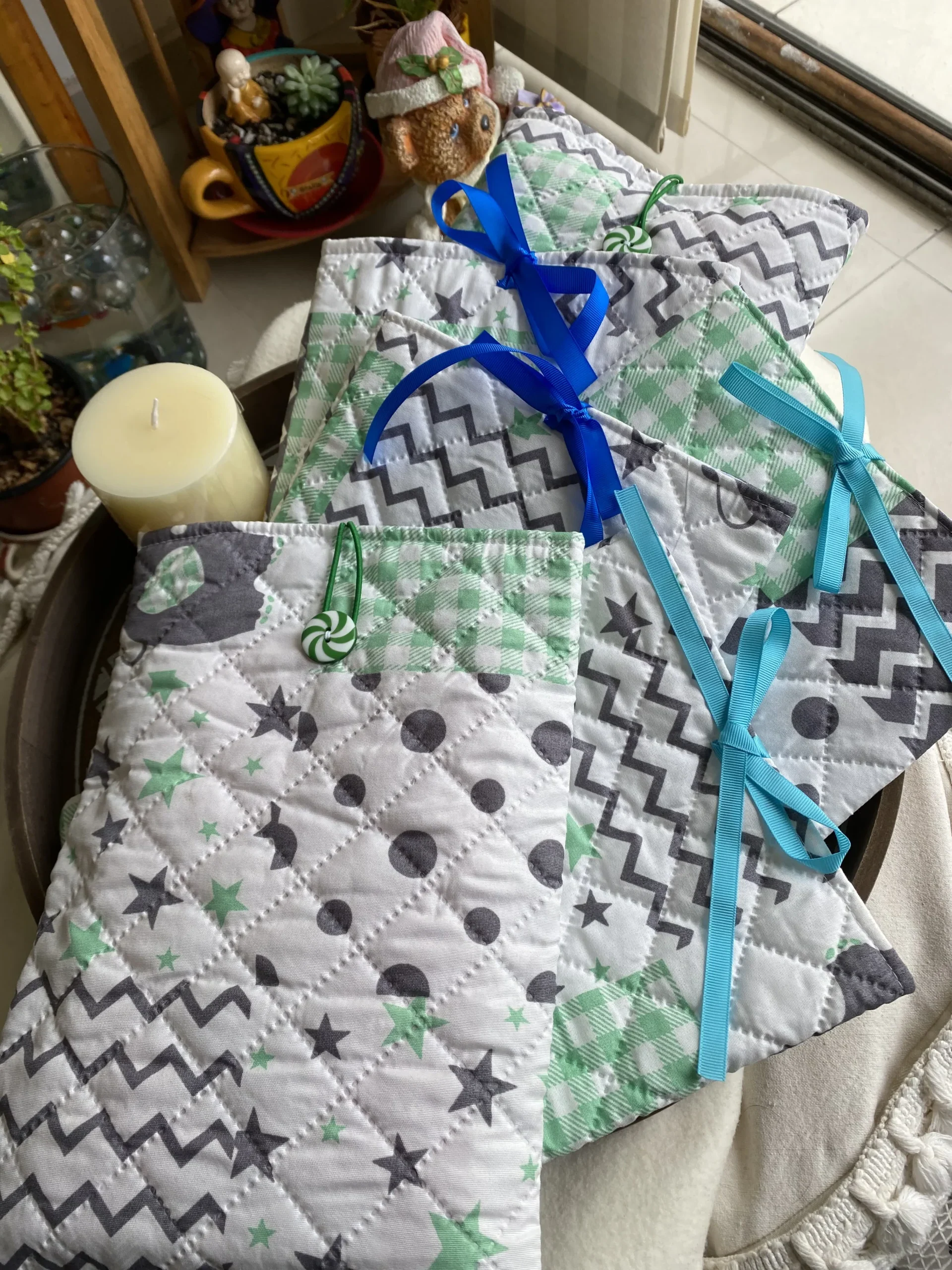 Book Pijama ( Funda para libros) Ref Verde estrella