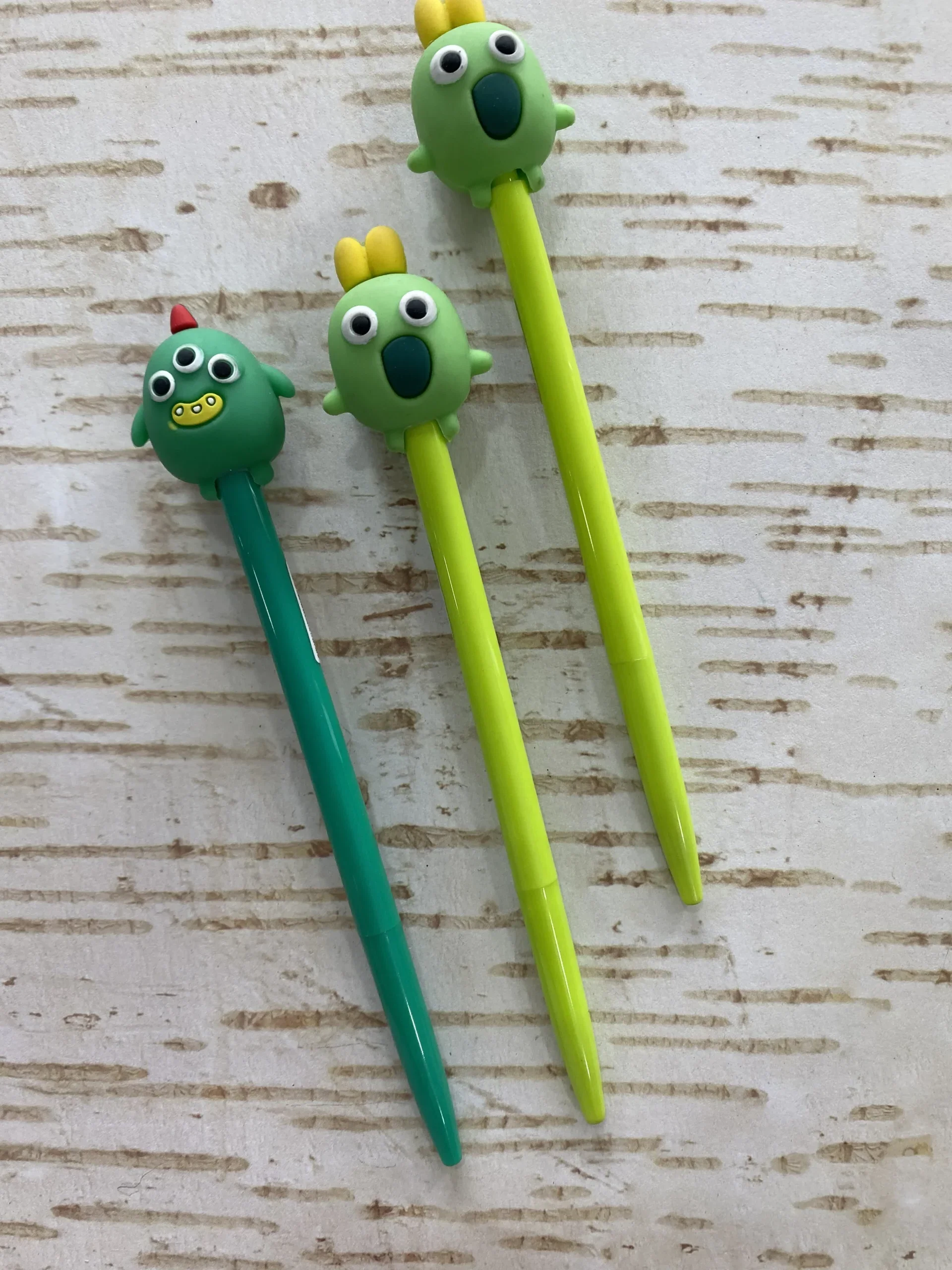 Esfero Monstrou Verde Claro