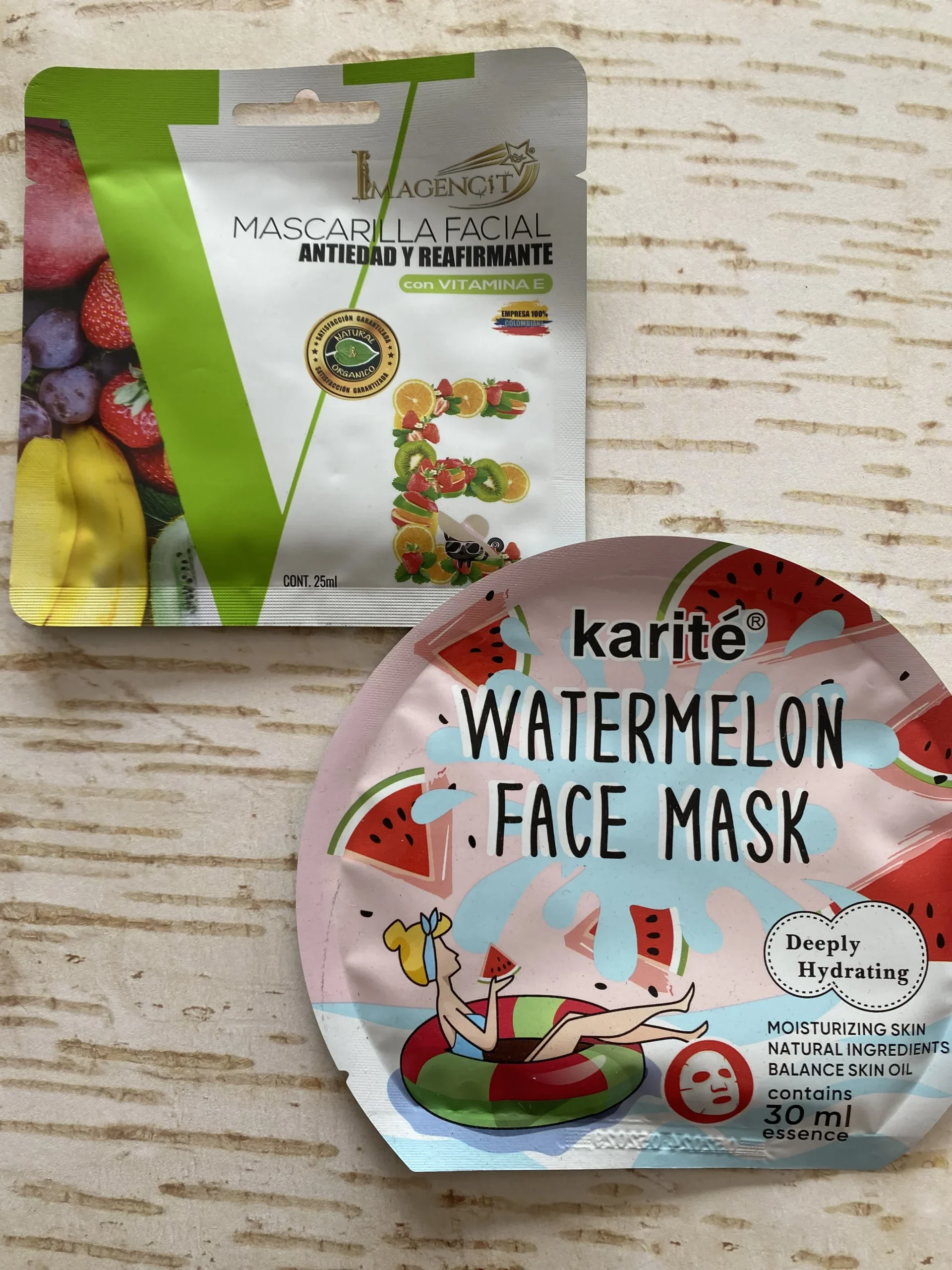 Mascarillas velo Paquete x 2 (una de cada referencia)