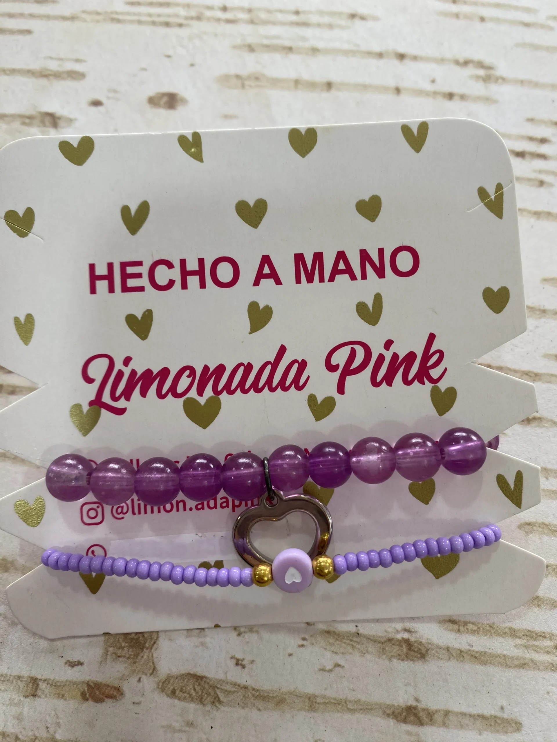 Duo Pulseras Moradas “Corazón” – Hechas a Mano