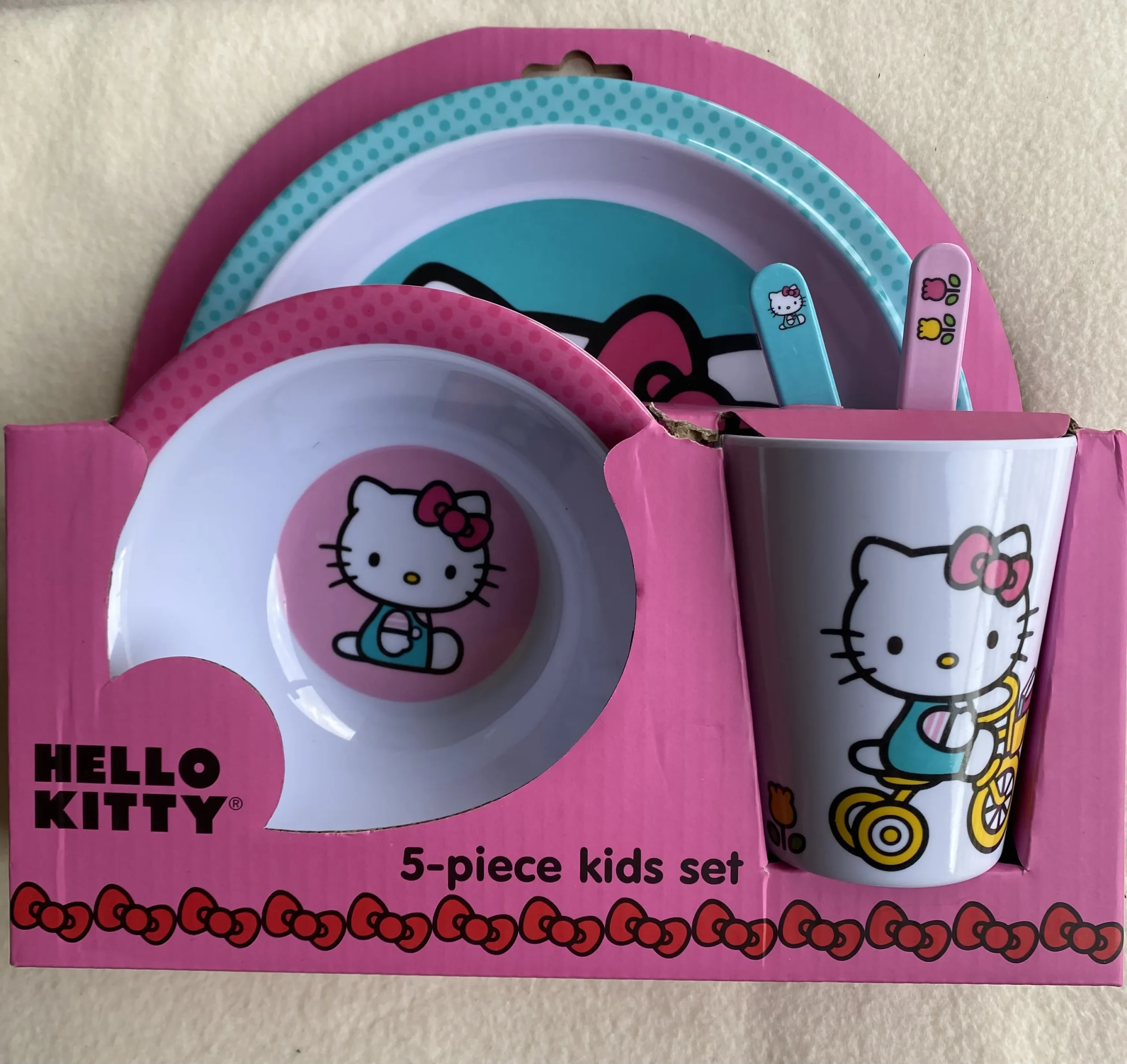 Set de Platos Hello Kitty - original Sanrio